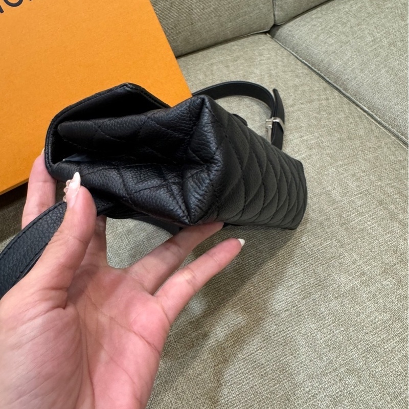 CHANEL 2.55 Matelassé 腰包皮帶手拿包（員工工作包） 非賣品-9