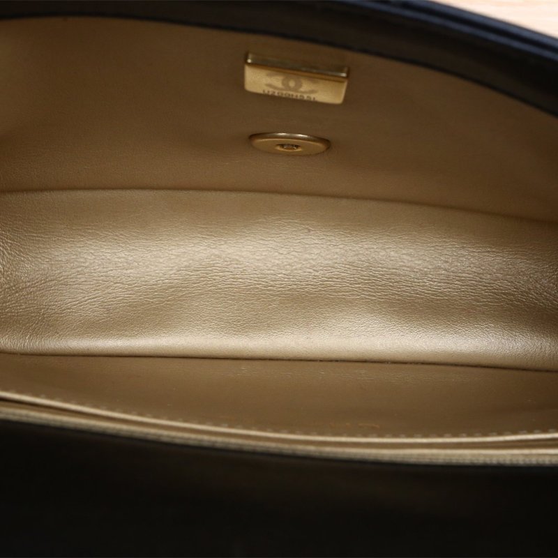 CHANEL CF口蓋包大Mini20黑色羊皮晶片開金扣金球調節扣肩帶肩背包-2