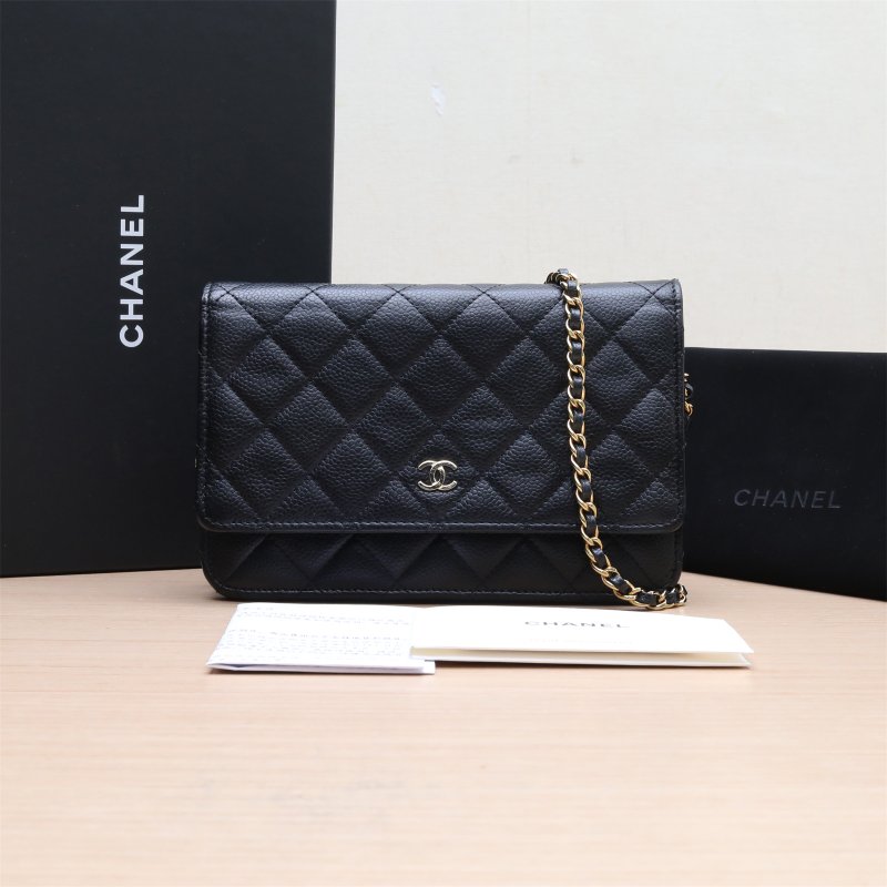 CHANEL CFWOC19黑色荔枝牛皮晶片開金扣肩背包-0