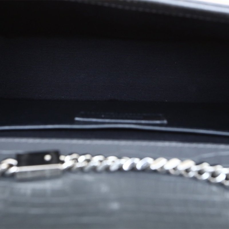 SAINT LAURENT KATE中號24鱷魚壓紋流蘇灰色牛皮銀扣肩背包-3