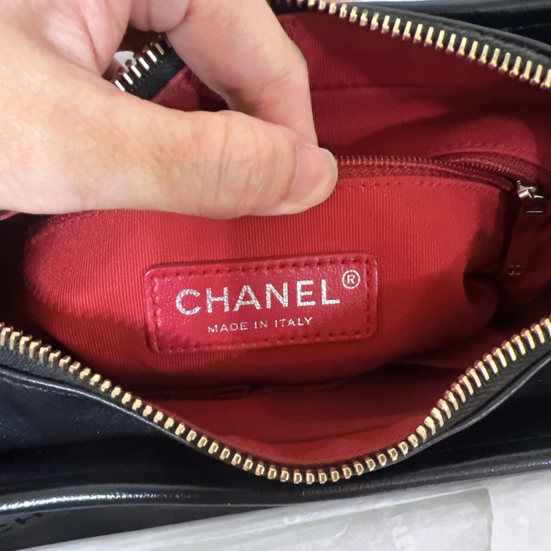 全配🈶購證 Chanel 香奈兒 限量提把流浪包 黑金 小號-14