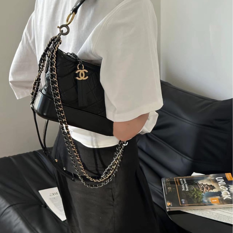 全配🈶購證 Chanel 香奈兒 限量提把流浪包 黑金 小號-25