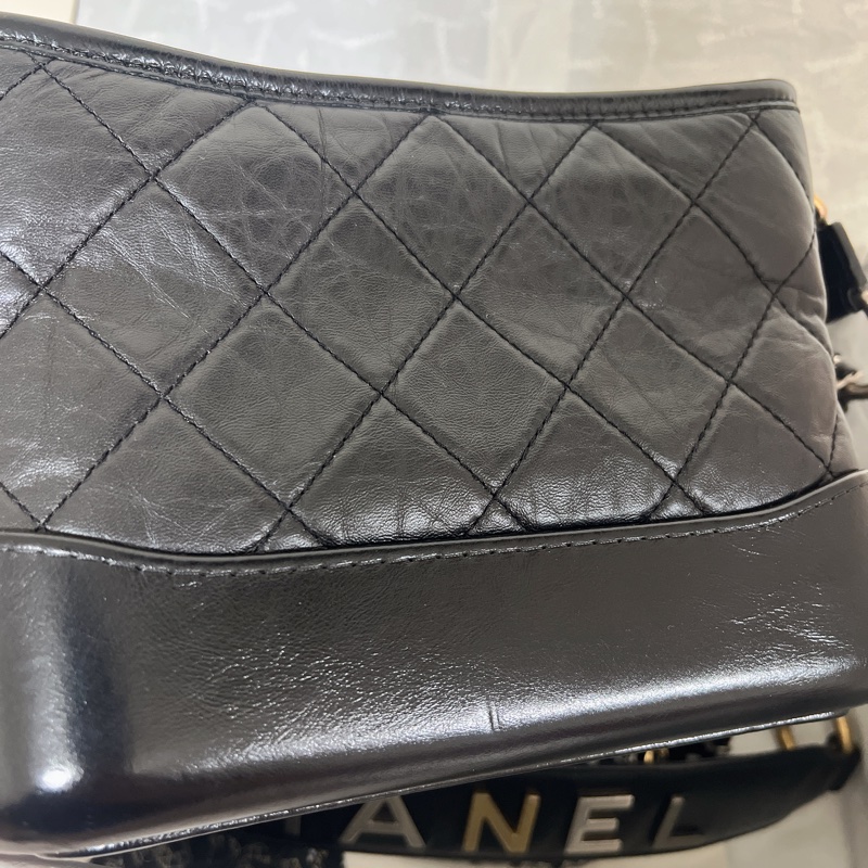 全配🈶購證 Chanel 香奈兒 限量提把流浪包 黑金 小號-29