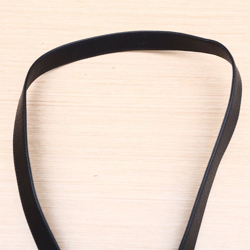 CHANEL 中古黑金牛盒子化妝箱黑色荔枝牛皮5開金扣雙C大Logo浮雕肩背包-2