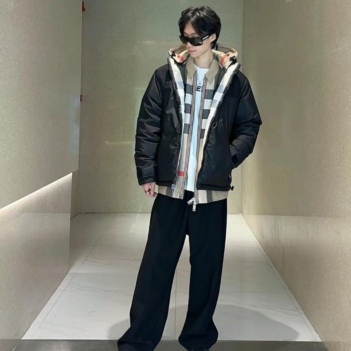 💎Han's house精品服飾💎Burberry 格紋 連帽可拆 防水 羽絨外套 雙面穿 現貨 XS ~ M 原價69000-9