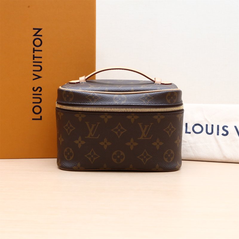 LOUIS VUITTON Nice化妝包Mini迷你20老花PVC老花晶片肩背包-0