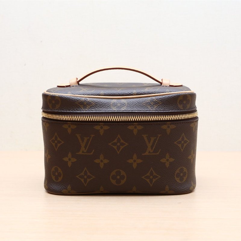 LOUIS VUITTON Nice化妝包Mini迷你20老花PVC老花晶片肩背包-1