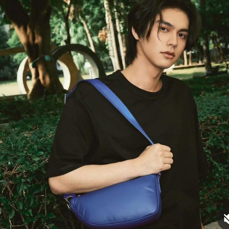 💎Han's house精品服飾💎Burberry SHIELD 小牛皮 腰包 現貨 原價69000-2