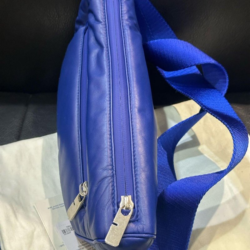 💎Han's house精品服飾💎Burberry SHIELD 小牛皮 腰包 現貨 原價69000-4