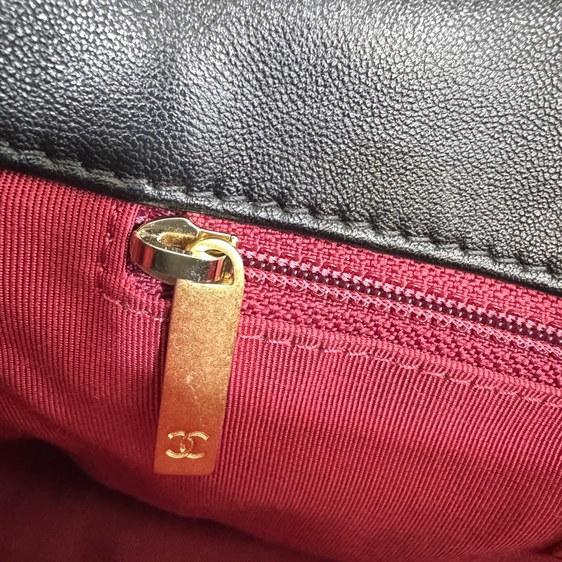 CHANEL黑金油蠟羊皮19包小號 26CM AS1160-19