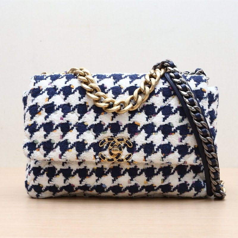 CHANEL 19BAG口蓋包中號30拼色毛呢30開金扣肩背包-1