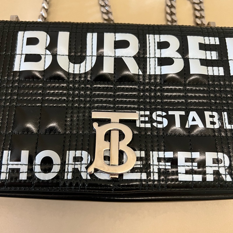 Burberry 小款Horseferry 印花絎縫Lola 包銀鏈斜背包-13