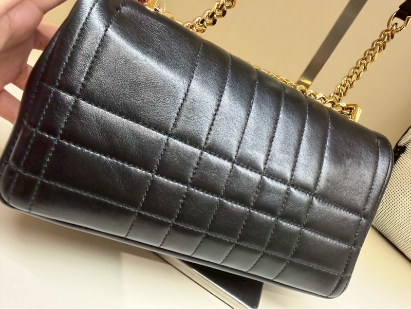 BURBERRY 黑色TB金標Lola包-4