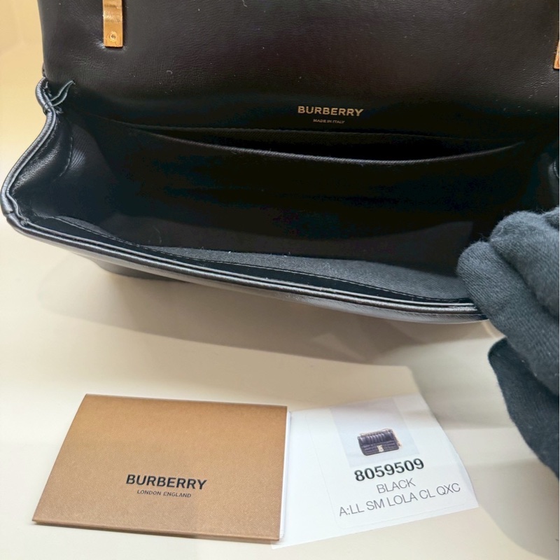 BURBERRY 黑色TB金標Lola包-14