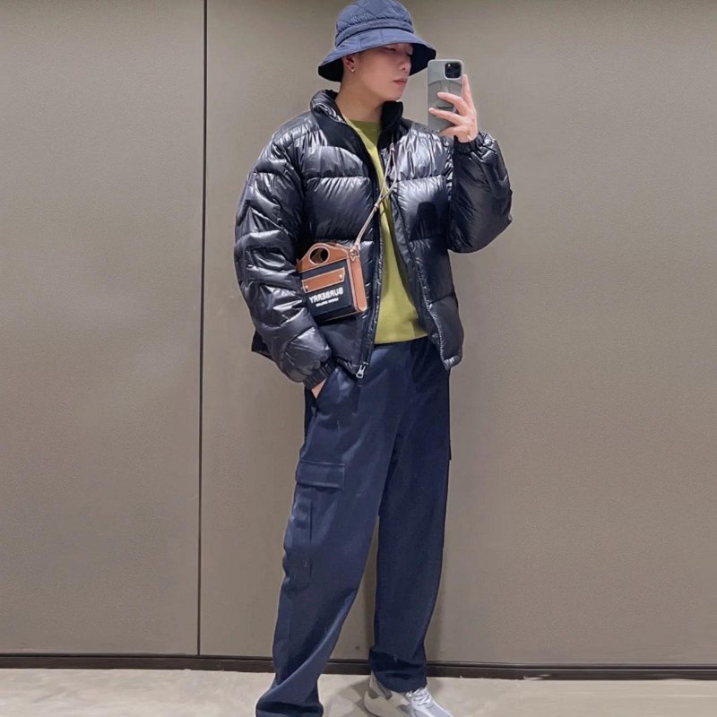 💎Han's house精品服飾💎Burberry Pocket 帆布 側背包 迷你 17x13x2.5cm 現貨 原價35500-4