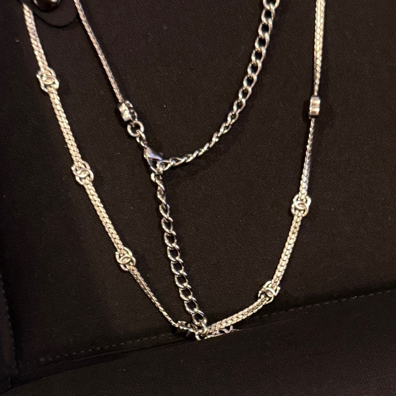 全新正品CHANEL 銀色7花 logo項鏈-8
