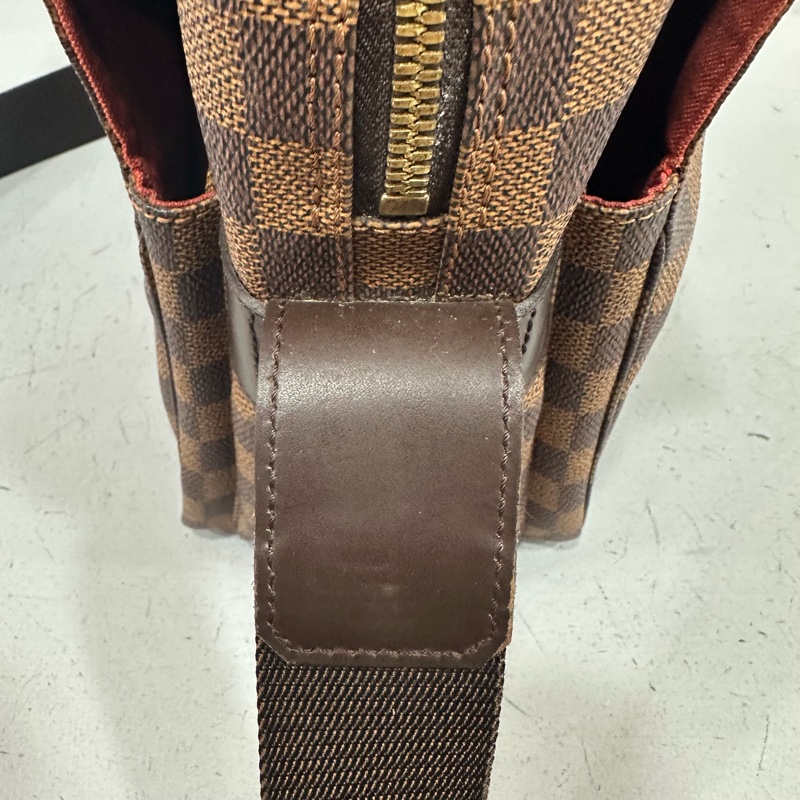 LV N45255 咖棋盤格拉鏈上蓋斜背包 豆腐包-6