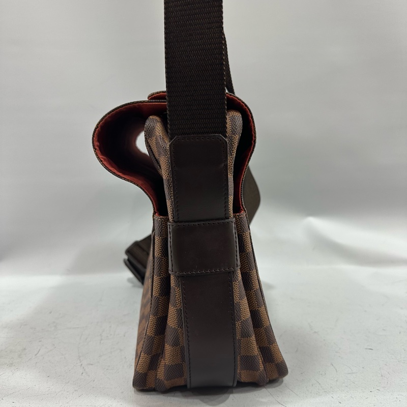 LV N45255 咖棋盤格拉鏈上蓋斜背包 豆腐包-7