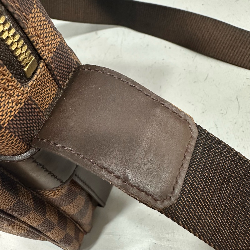 LV N45255 咖棋盤格拉鏈上蓋斜背包 豆腐包-13