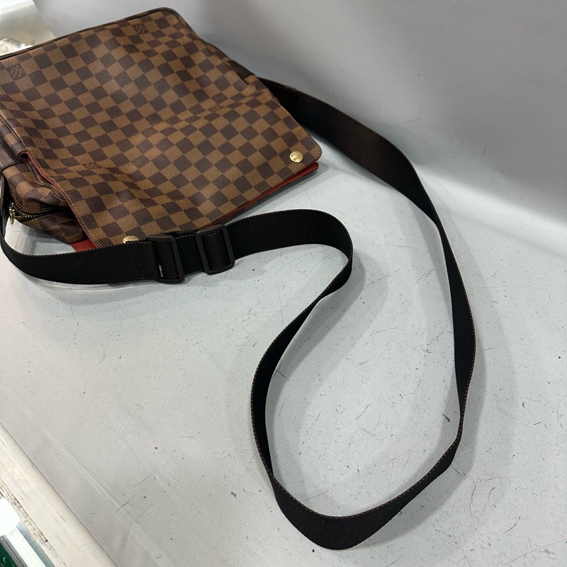 LV N45255 咖棋盤格拉鏈上蓋斜背包 豆腐包-64