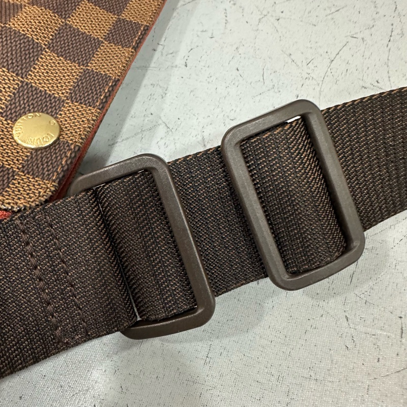 LV N45255 咖棋盤格拉鏈上蓋斜背包 豆腐包-65