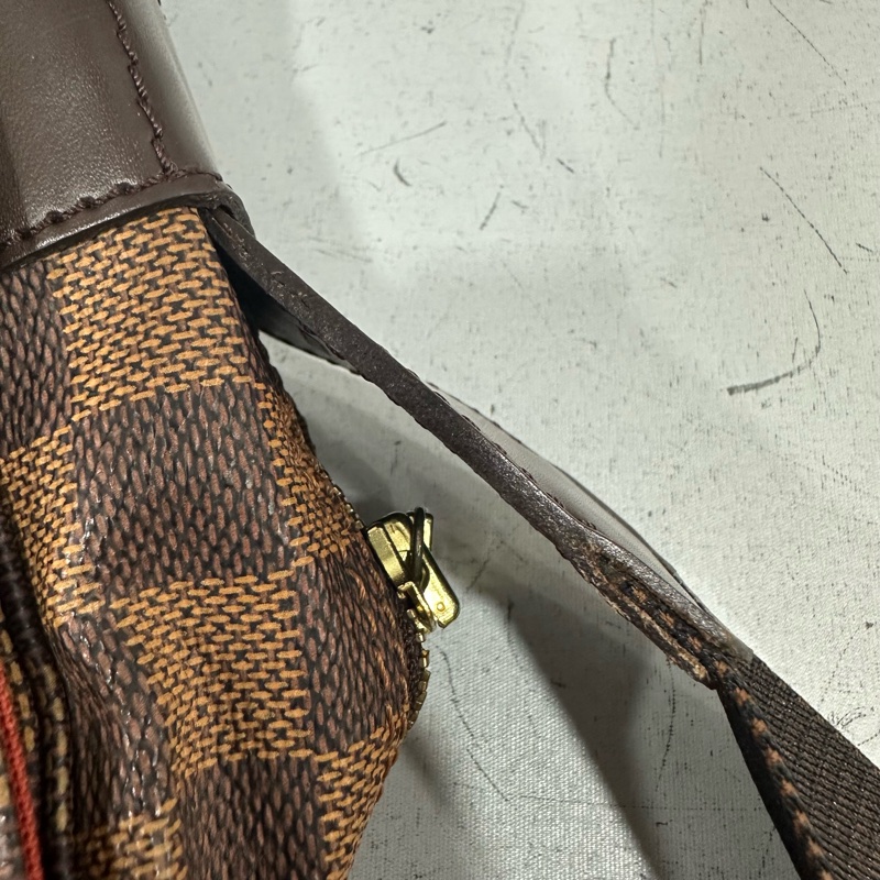 LV N45255 咖棋盤格拉鏈上蓋斜背包 豆腐包-68