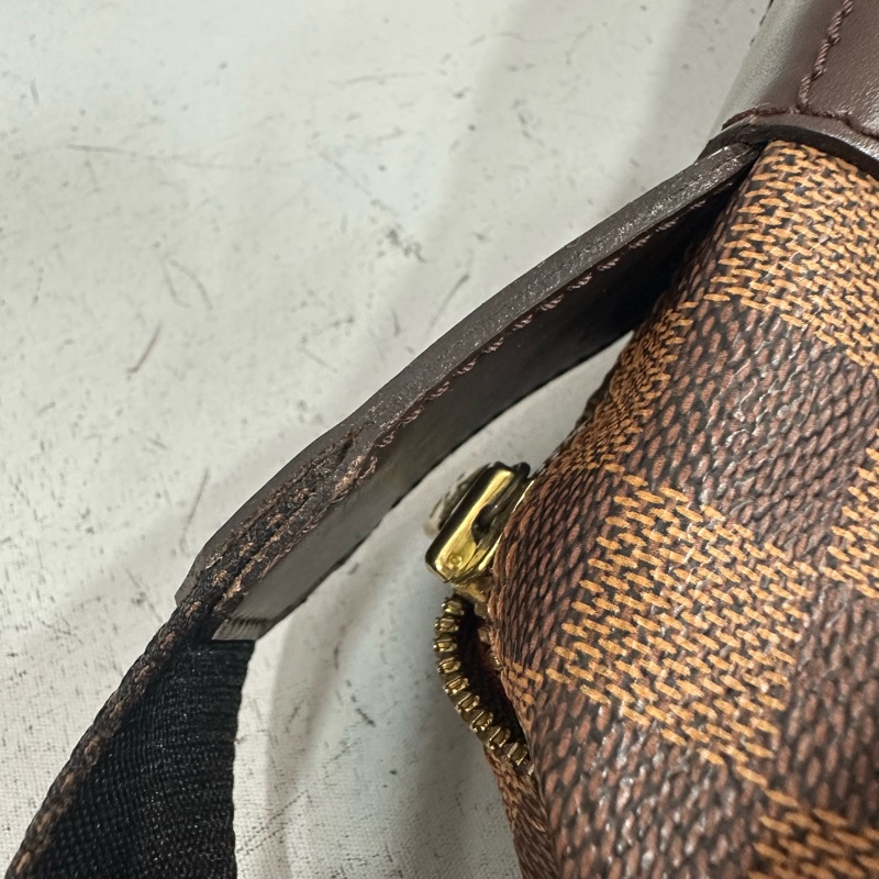 LV N45255 咖棋盤格拉鏈上蓋斜背包 豆腐包-69