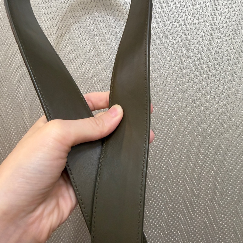 BV 軍綠色牛皮銀釦編織皮帶-8