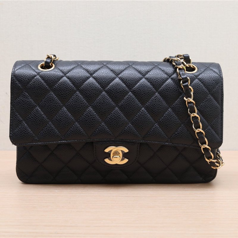 CHANEL CF經典款口蓋包中號黑色金扣晶片開牛皮晶片開金扣肩背包-1