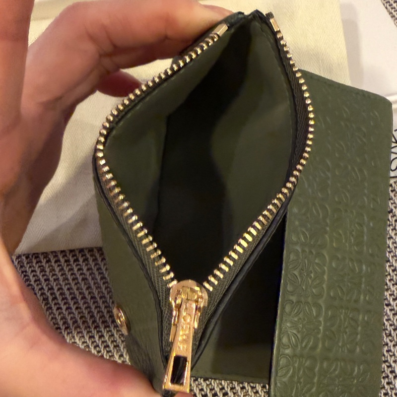 已售。LOEWE 零錢拉鏈錢包-19