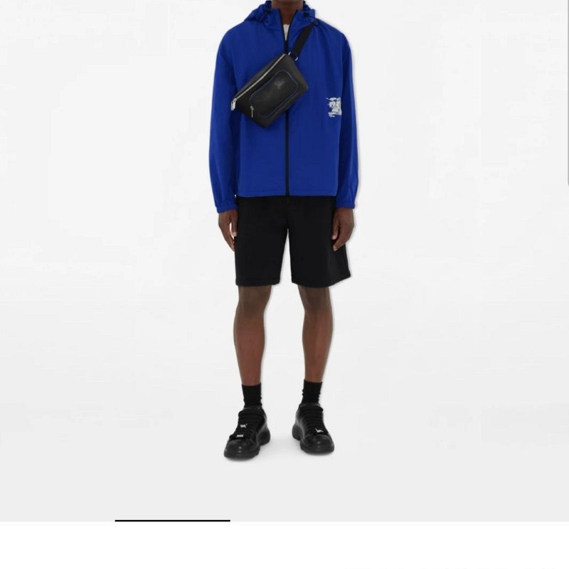 💎Han's house精品服飾💎burberry 戰馬 騎士 小牛皮 腰包 意大利製 現貨 原價47000-2