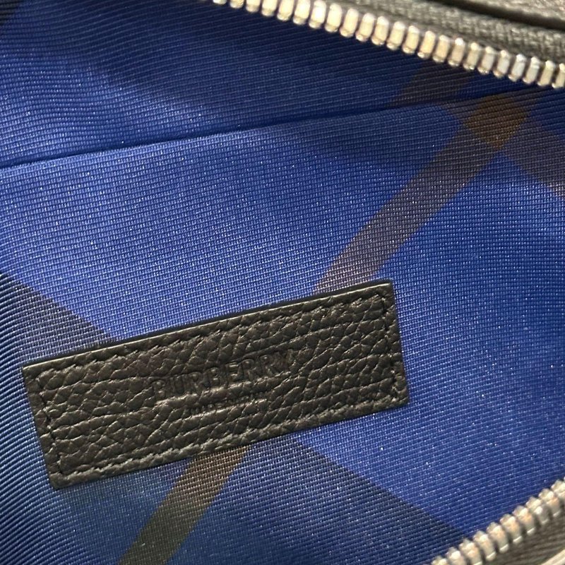 💎Han's house精品服飾💎burberry 戰馬 騎士 小牛皮 腰包 意大利製 現貨 原價47000-5