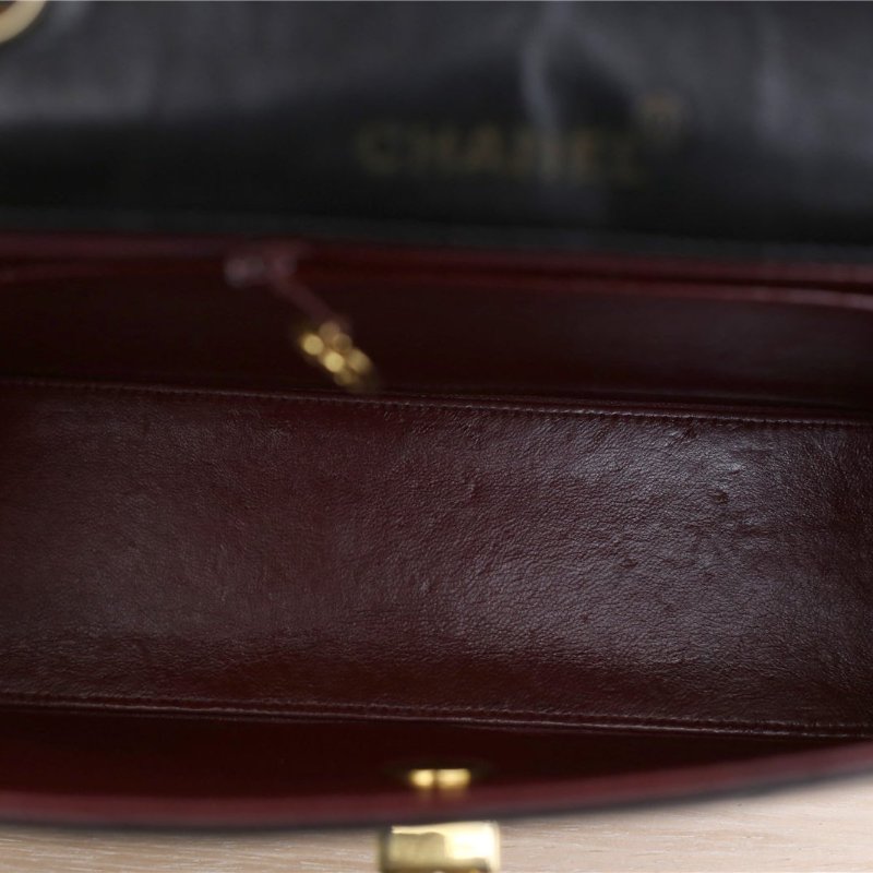 CHANEL 中古黑金羊2.55單肩包黑色羊皮1開金扣肩背包-2