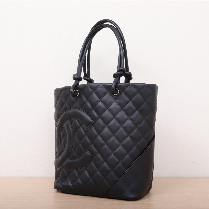 CHANEL 中古康鵬菜籃子黑色牛皮9開銀扣肩背包-1