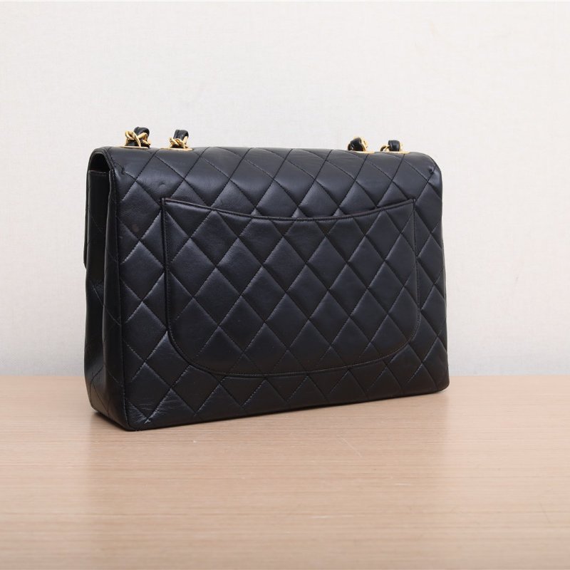 CHANEL 中古黑金羊貝嫂包30黑色4開肩背包-3