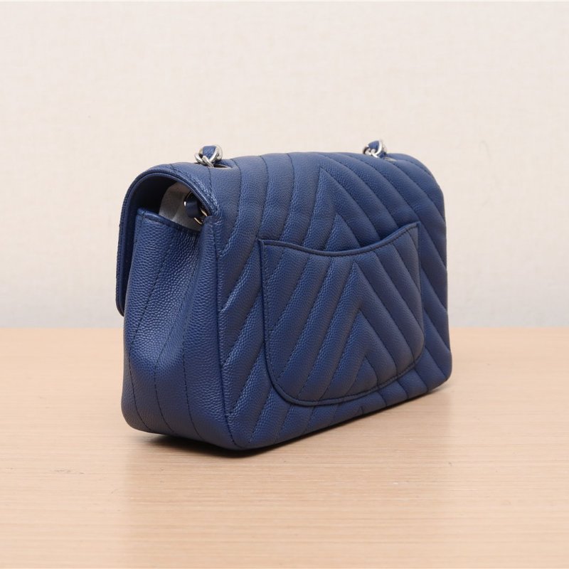 CHANEL CF口蓋包大Mini20藍色荔枝牛皮25開銀扣V紋肩背包-3