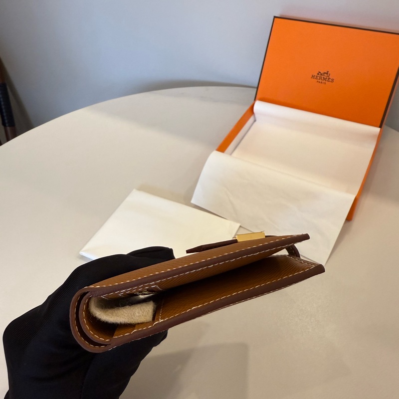 (全新）hermes愛馬仕 缺貨款Bearn雙折短夾epsom皮金棕金扣-5
