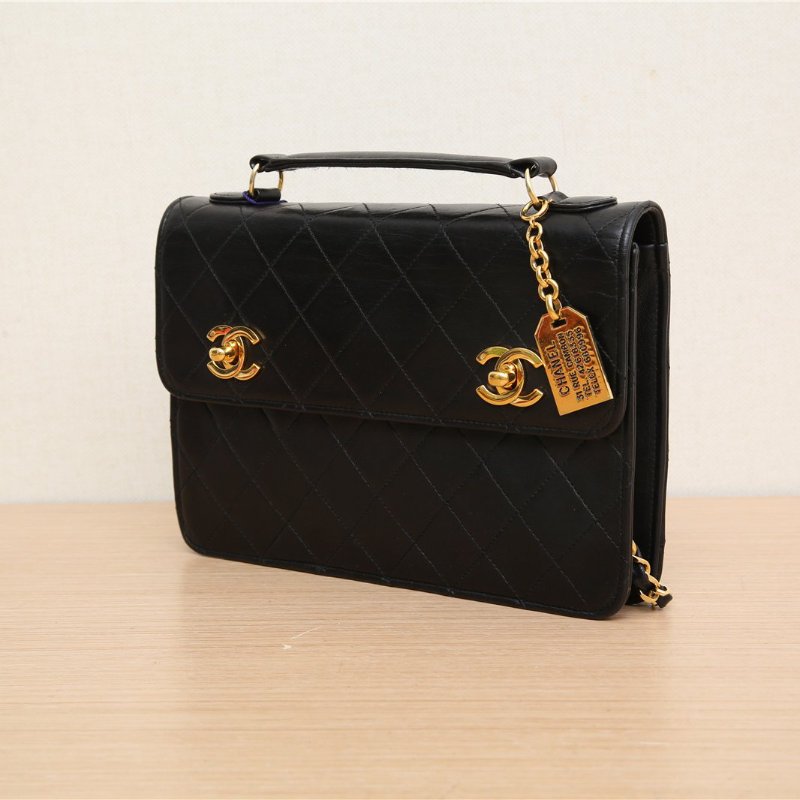 CHANEL 中古黑金羊銘牌公事包黑色1開肩背包-1