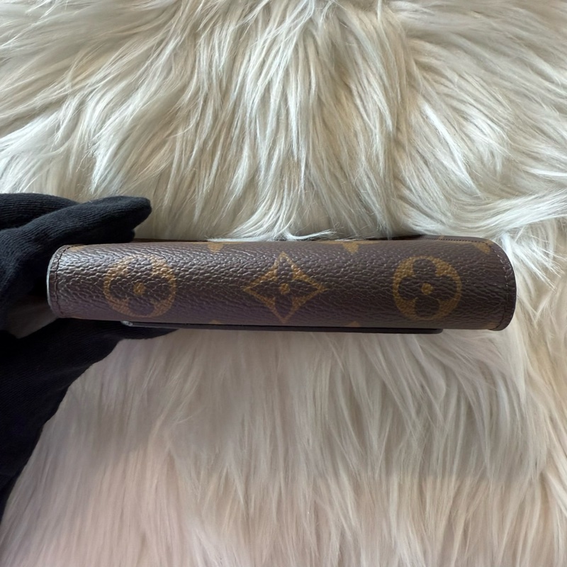 LV Juliette雙色錢包中夾 短夾 芯片-4