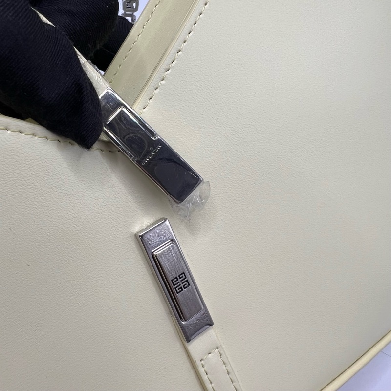 Givenchy 纪梵希黄色腋下包-10