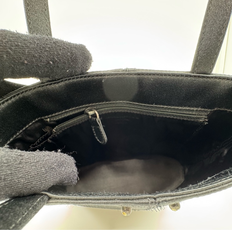 Tod’s 黑色 絹布料 手抽袋-17