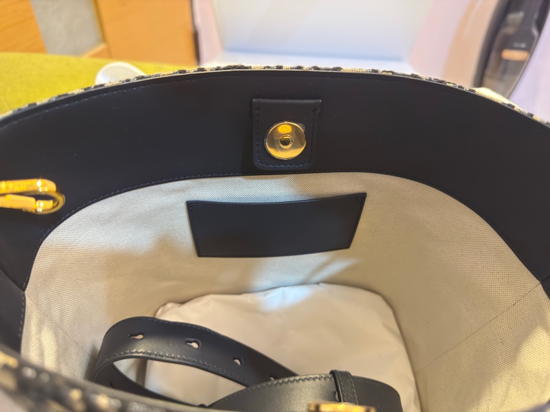 Dior最新款 Diorstar 小型水桶包 藍色緹花-7