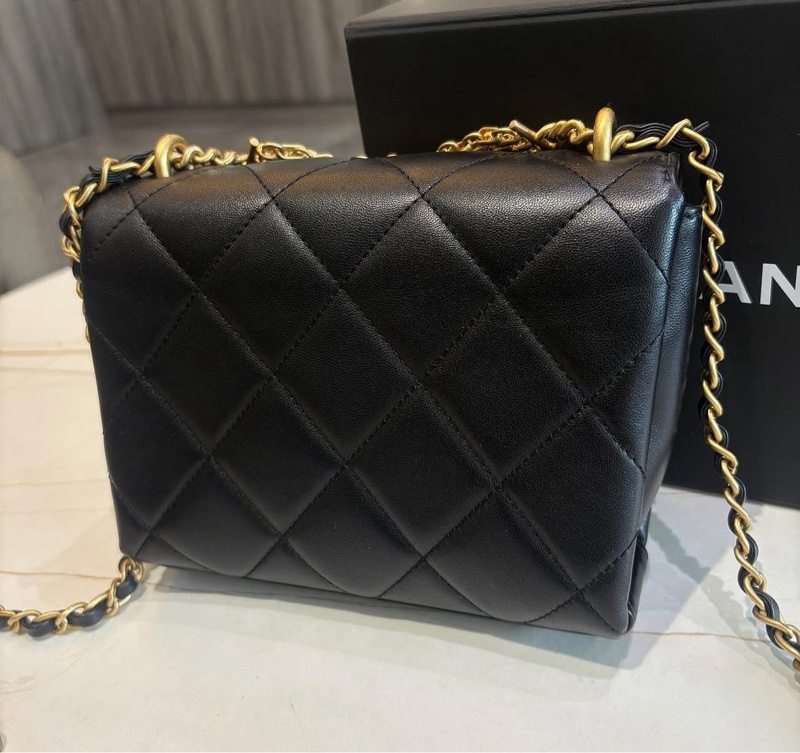 *SHIHNA名牌精品*Chanel 22s 黑色菱格紋鑽石手提蓋口 包-7