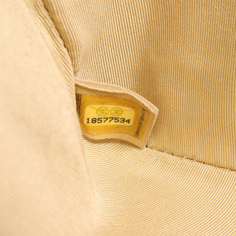 CHANEL 牛皮皮革Chain Shoulder金扣鏈帶肩背袋-6