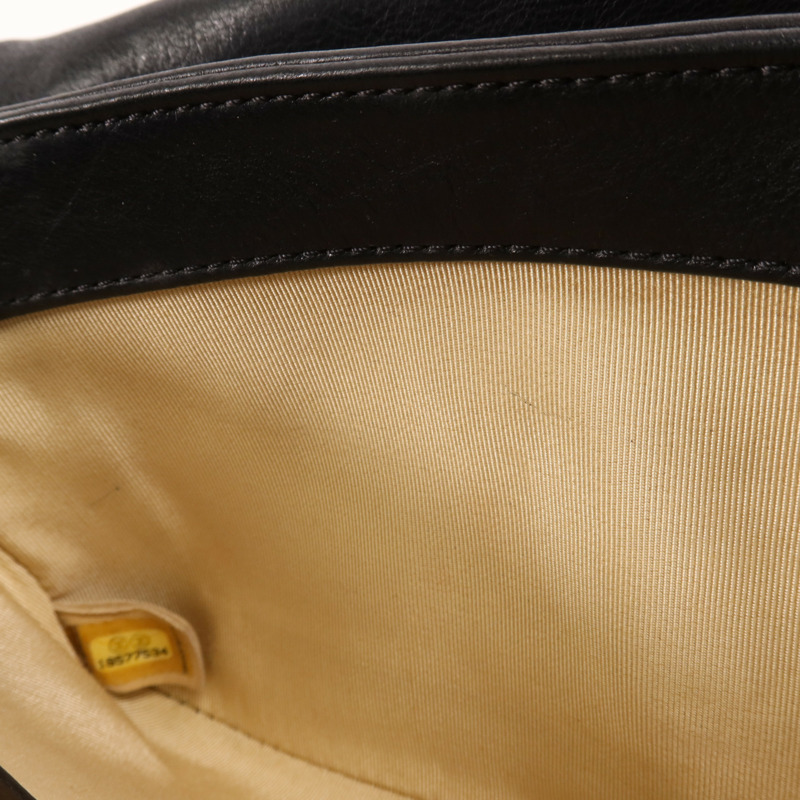 CHANEL 牛皮皮革Chain Shoulder金扣鏈帶肩背袋-20