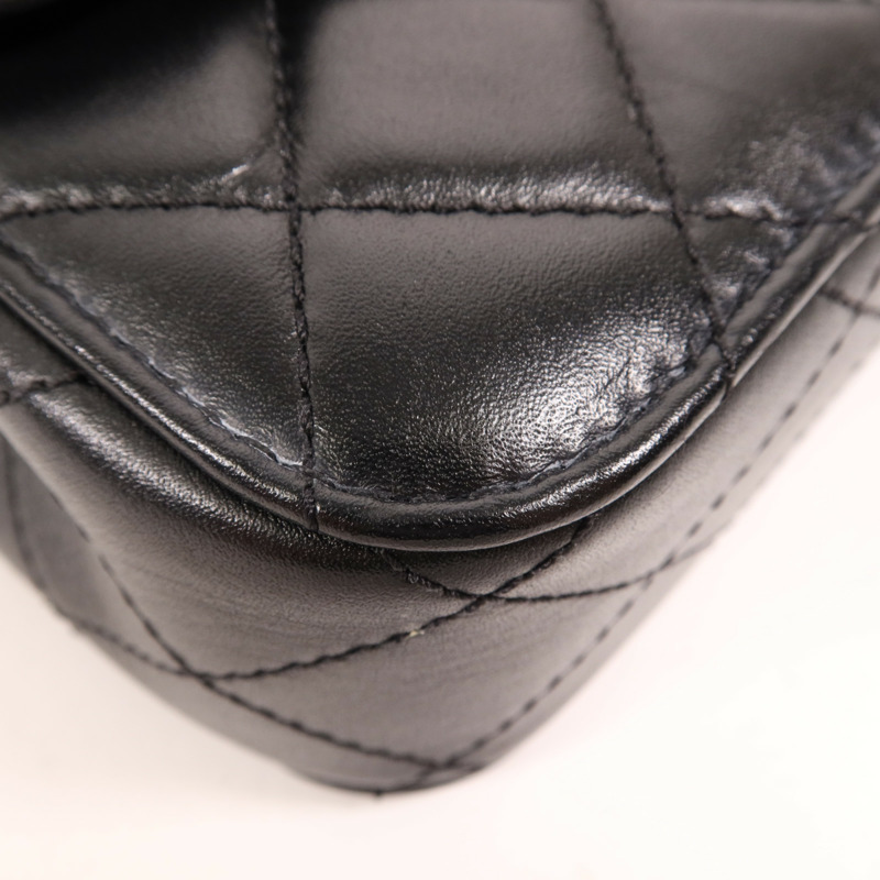 CHANEL 牛皮皮革Chain Shoulder金扣手挽肩背兩用袋-11