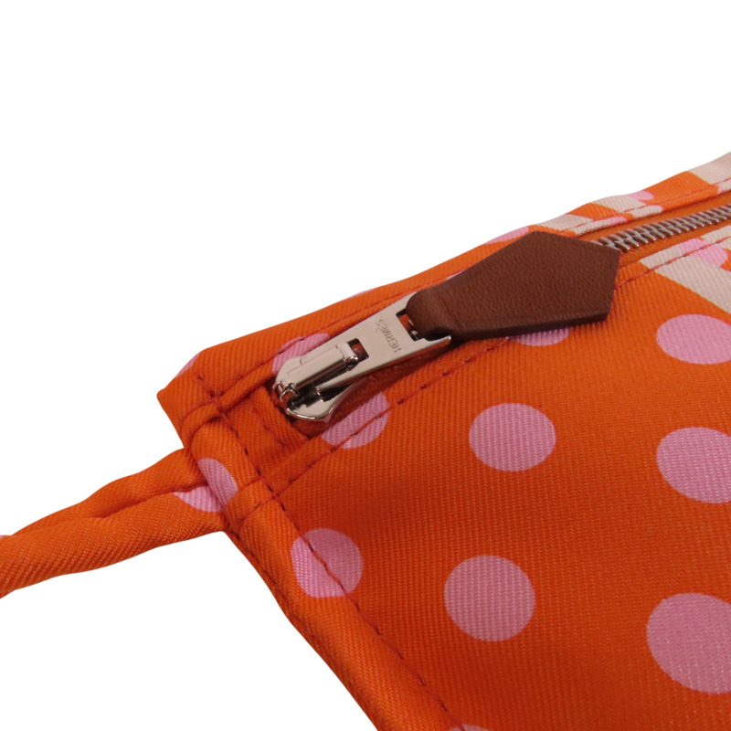 HERMES 絲質Silky City銀扣肩背袋-15