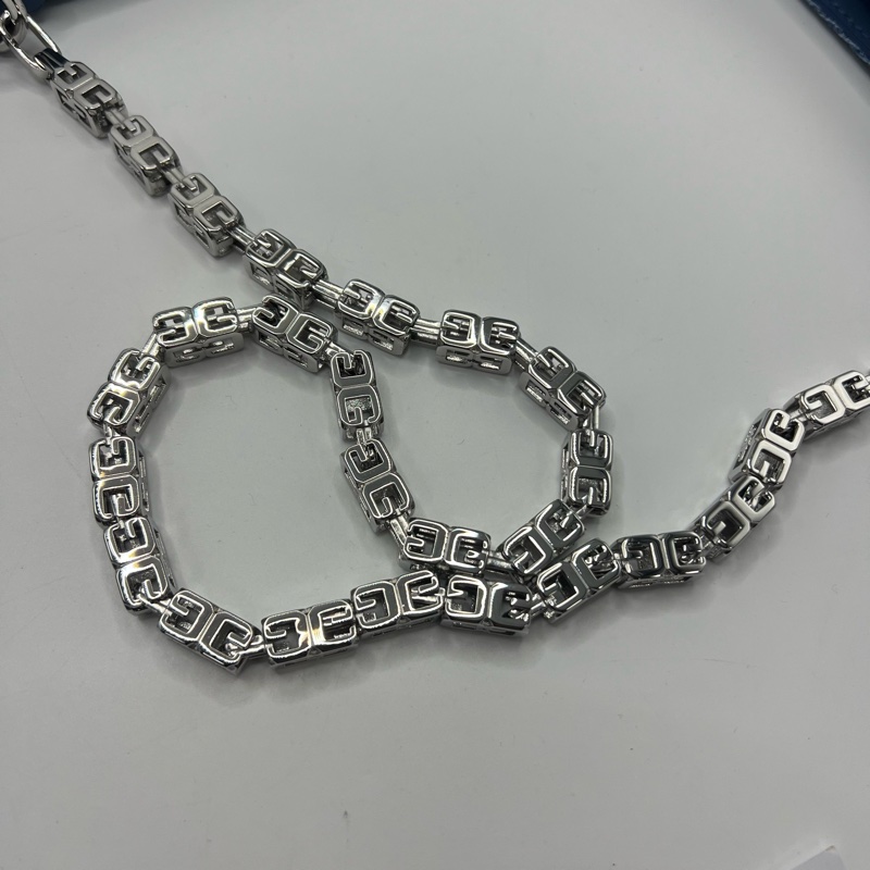 Givenchy 纪梵希-10