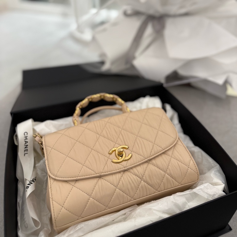 （極新美品全配）chanel香奈兒 小羊皮皺摺cocohandle flap 奶茶色-0