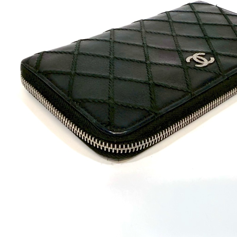 CHANEL黑銀牛皮粗縫線ㄇ拉長夾A80143-9